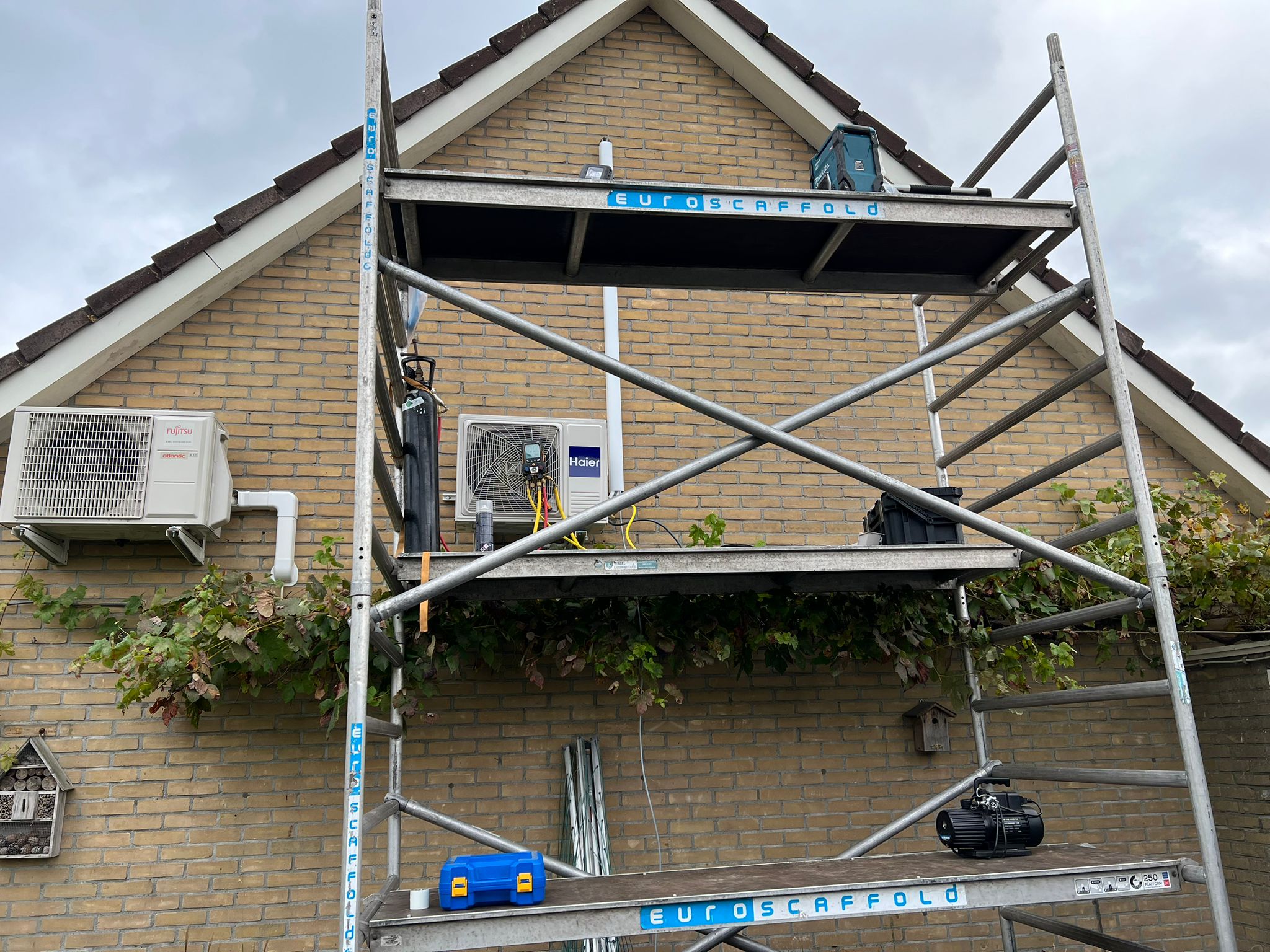 47dbba71-0636-4dbd-88fc-47afa2a2d0f9